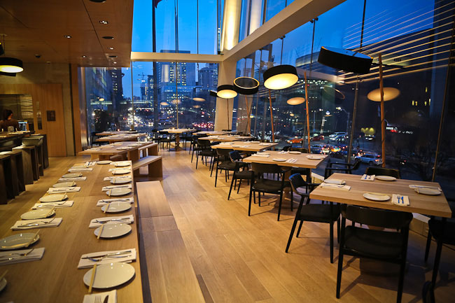 momofuku daisho interior