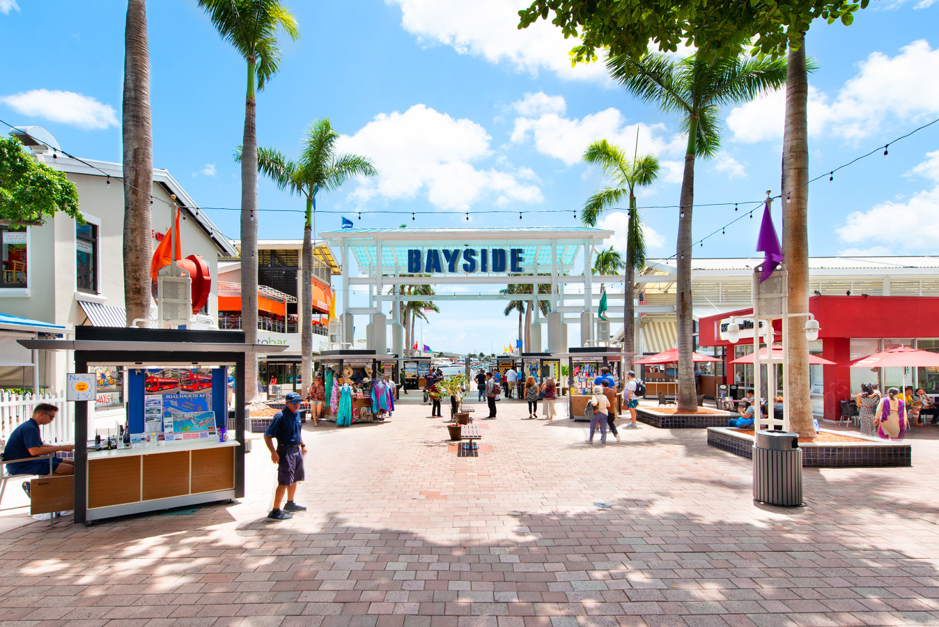 Busy sunny day at Bayside Market