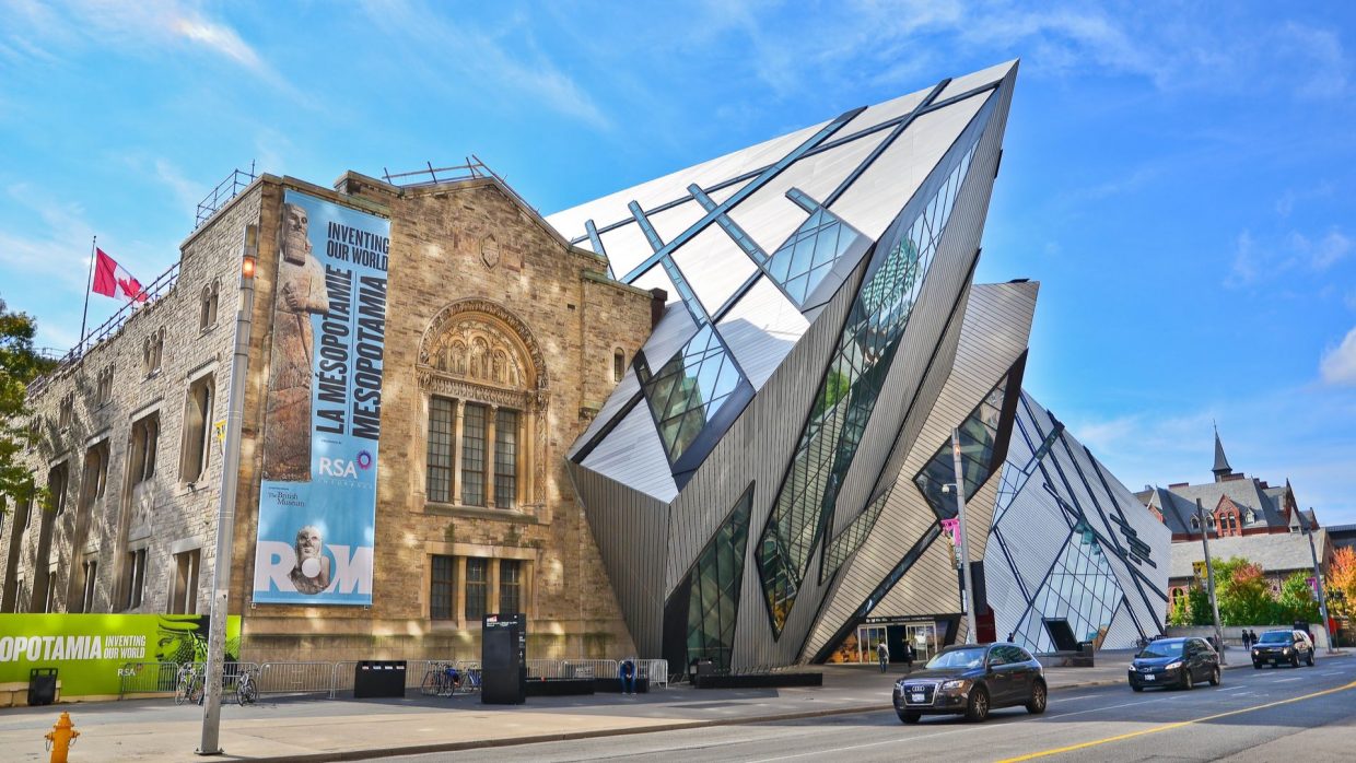 royal ontario building in toronto